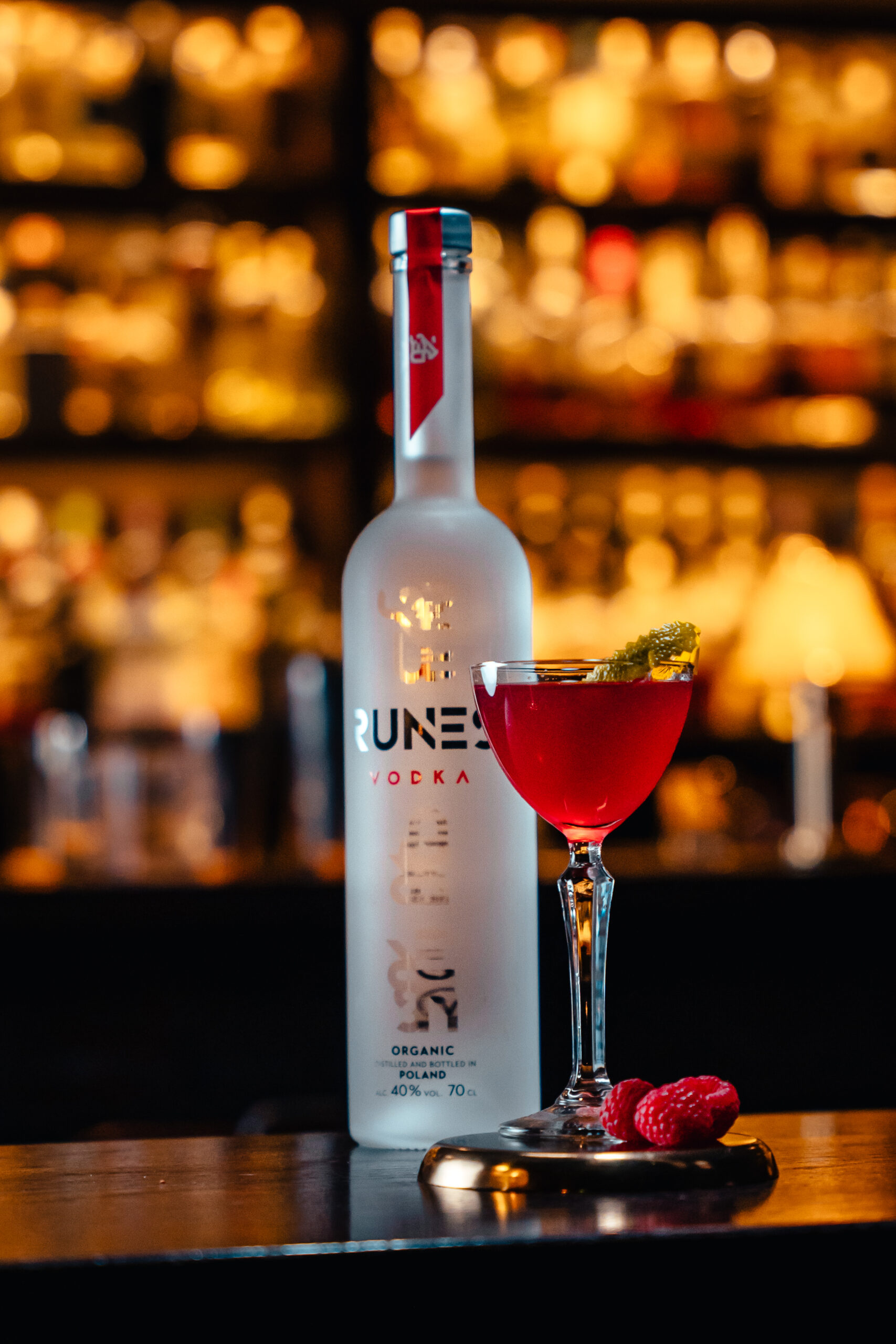 The Cosmopolitan is a tart-sweet, refreshing cocktail whose modern recipe - based on the basic structure of a sour - consists of flavored RUNES vodka, orange liqueur, lime and cranberry juice.
